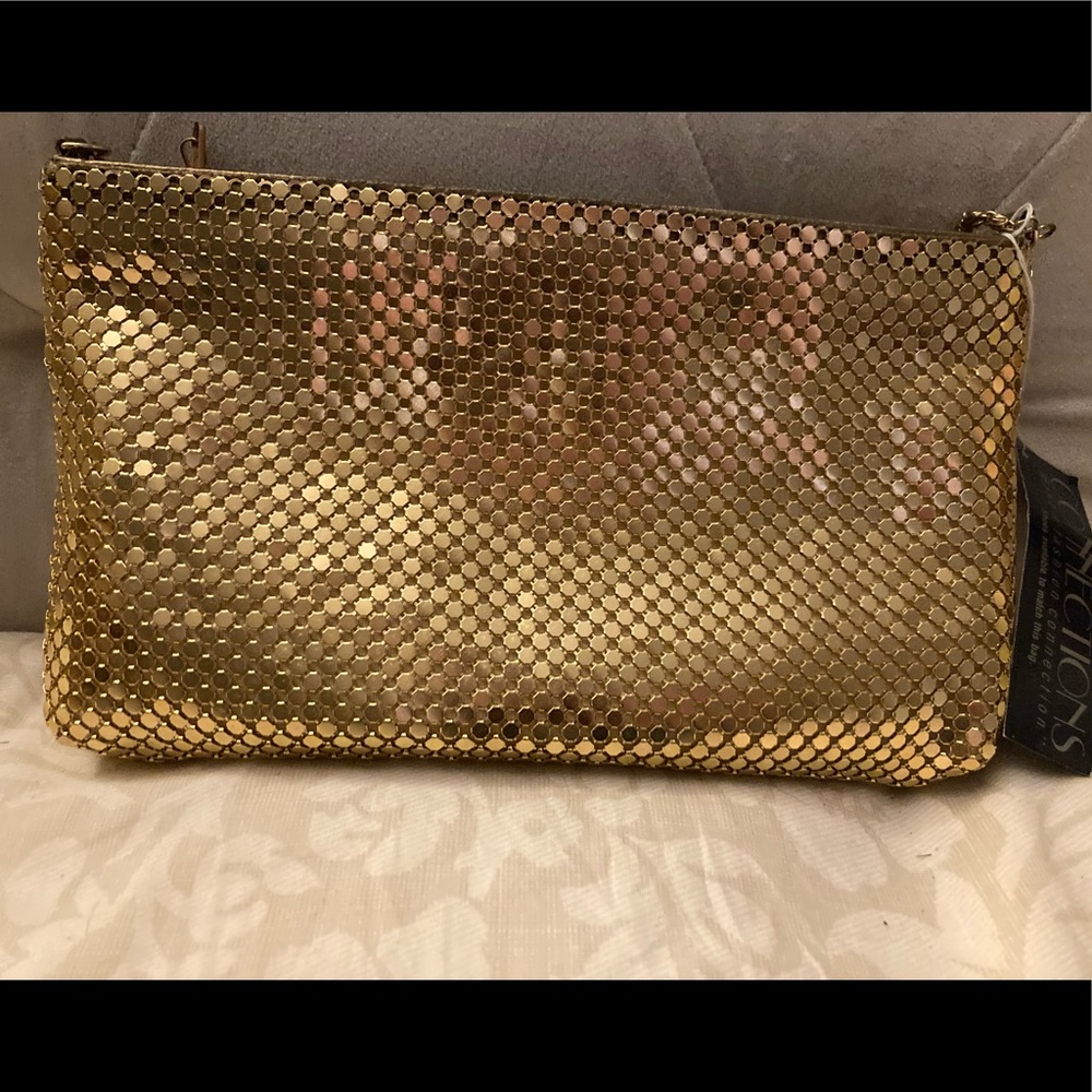 Vintage Connections Gold Chain Mail Purse